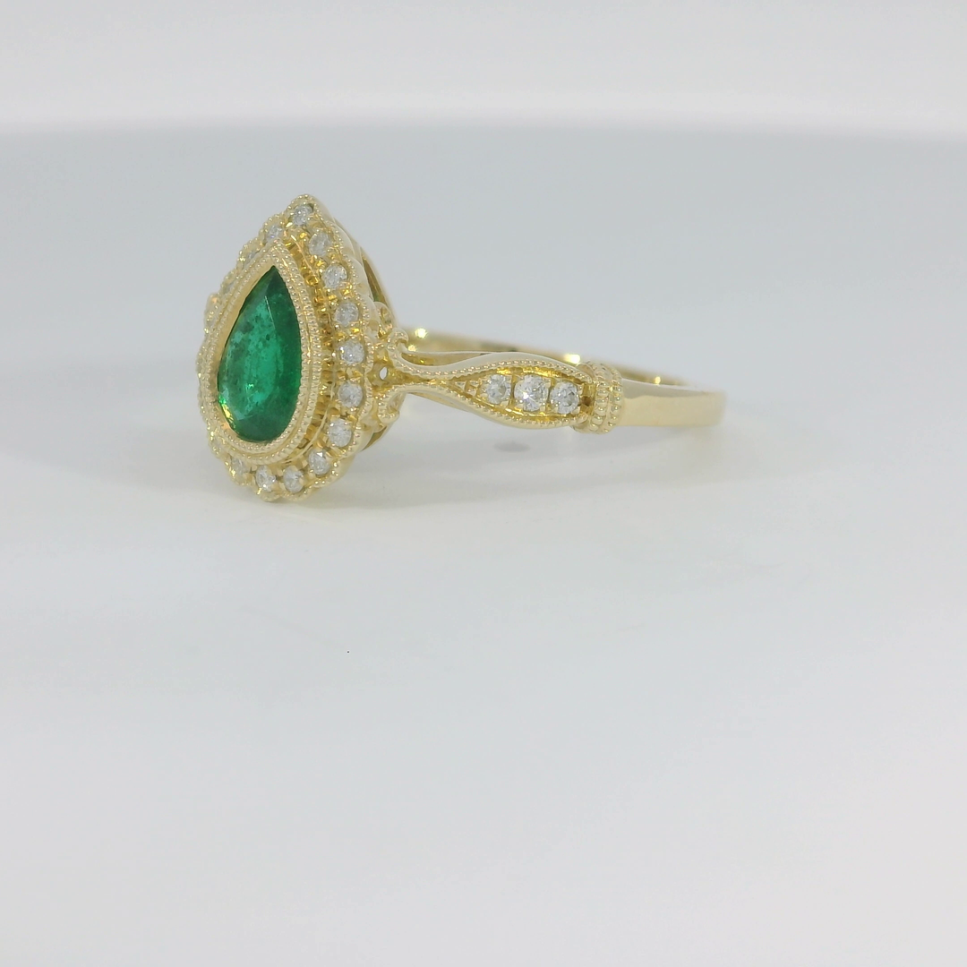 1.00 CTW Natural Emerald & Diamond Ring in 14KT Yellow Gold