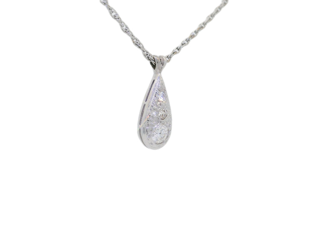 0.50 CTW Vintage Natural Diamond Teardrop-Shaped Pendant Necklace in 14KT White Gold Necklaces Jewelry Depot, Inc..