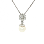 Freshwater Pearl Colorless Near-Flawless Flower Diamond Pendant Necklace (⅓ ct. tw.) in 18k White Gold