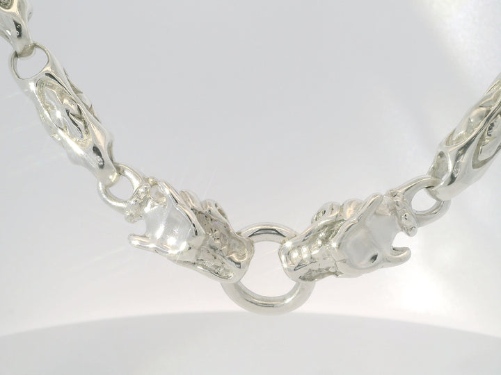 Elegant Silver Necklace.