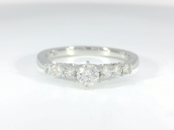 0.65 CTW Round Brilliant Cut Diamond Engagement Ring in 14kt White Gold