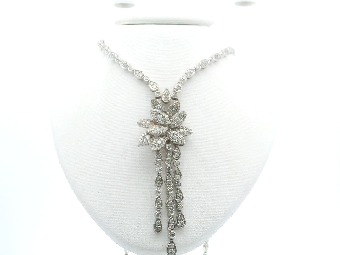 ANTIQUE 5.00 CTW G SI Floral Diamond Necklace in 14KT White Gold