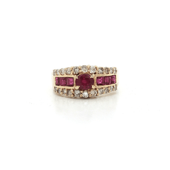 Ruby Round Brilliant Cut Near-Colorless Diamond Ring (2 ½ ct.) in 14k Yellow Gold
