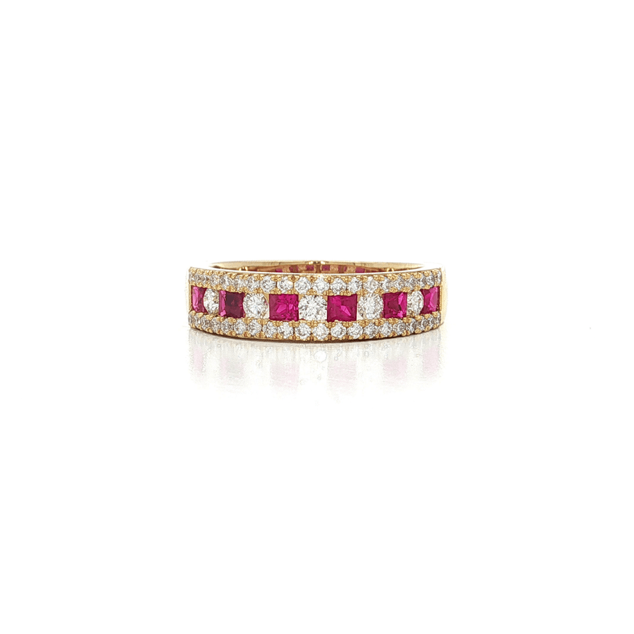 Vivid Ruby & Nearly Flawless Colorless Diamond Ring (1 ct. tw.) 18k Yellow Gold