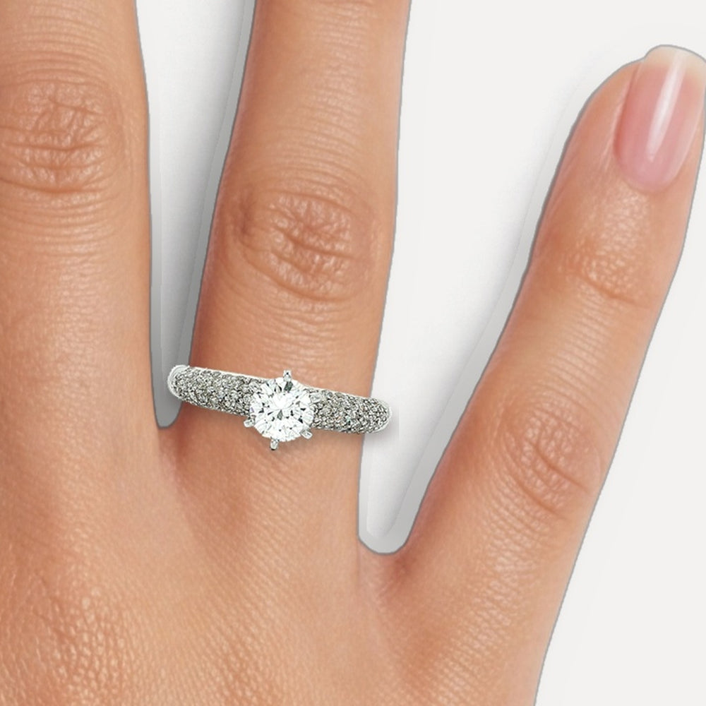 DR1745+RSBJ1007 shown on a hand (medium skin tone)
