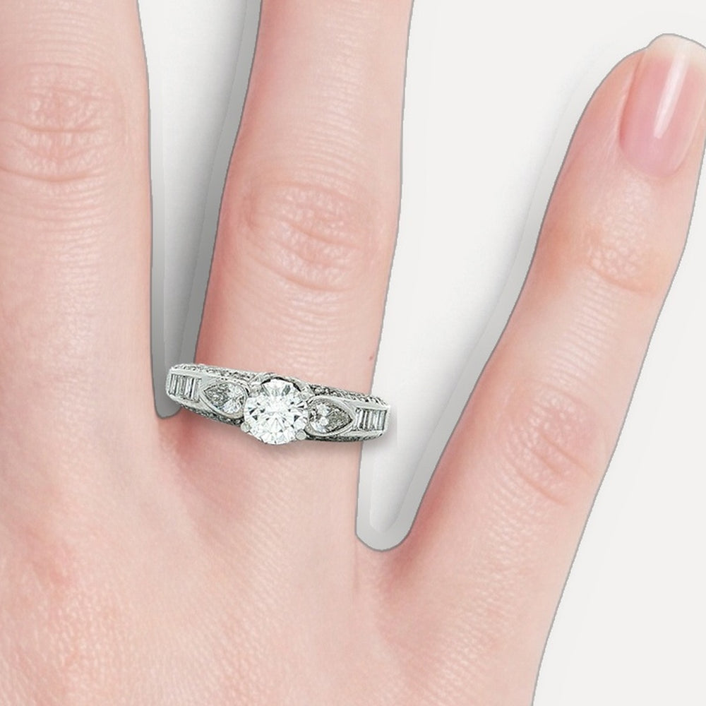 DR2274+R810483 shown on a hand (light skin tone)