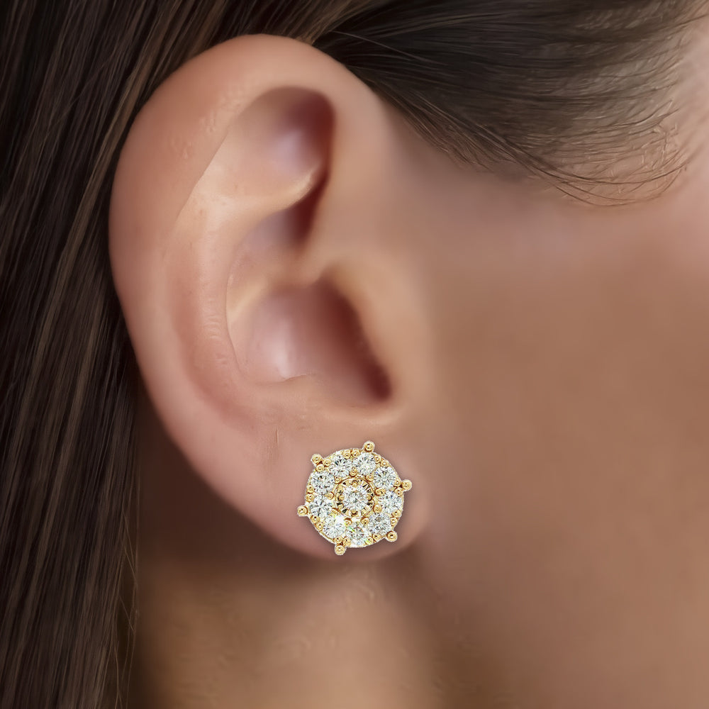 EPT1024 shown on the ear (medium skin tone)