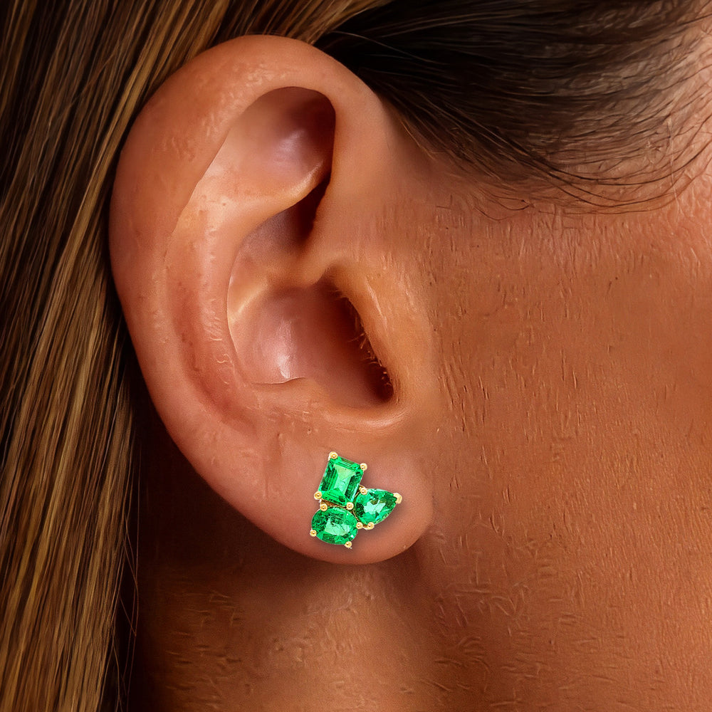 EPT1032 shown on the ear (medium deep skin tone)