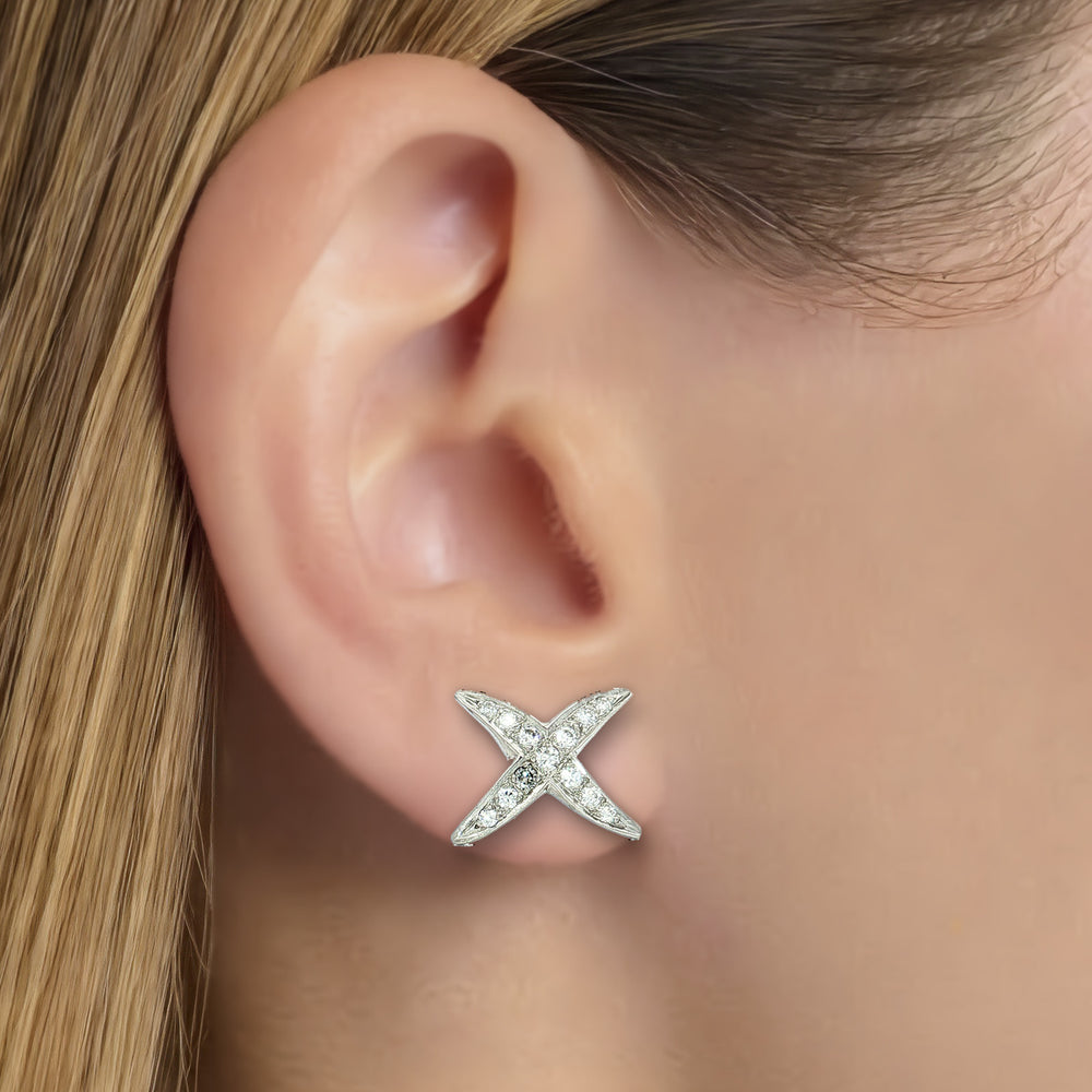 ET30957 shown on the ear (light medium skin tone)