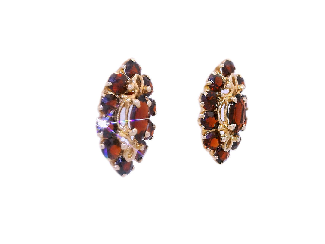 1.50 CTW AAA Grade Natural Garnet Earrings in 14KT Yellow Gold