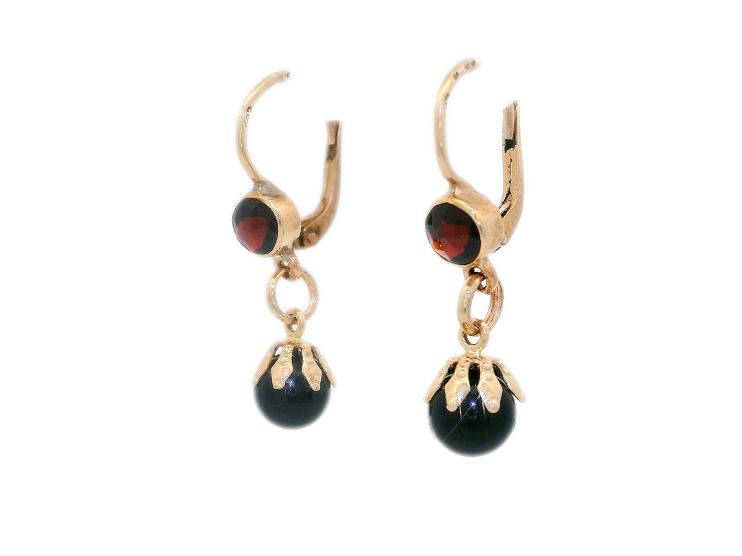 0.78 CTW Natural Garnet & Onyx Dangle Earrings in Yellow Gold