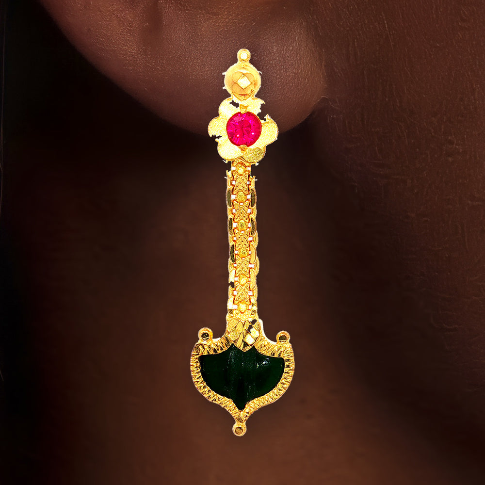 ET5082 shown on the ear (deep skin tone)