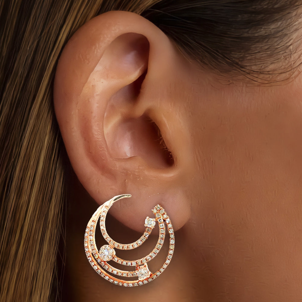 GJE1025 shown on the ear (medium deep skin tone)