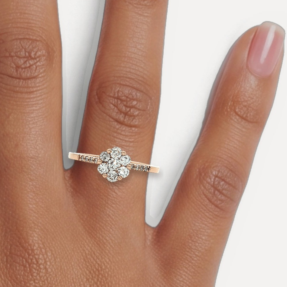 GJR1051 shown on a hand (medium deep skin tone)