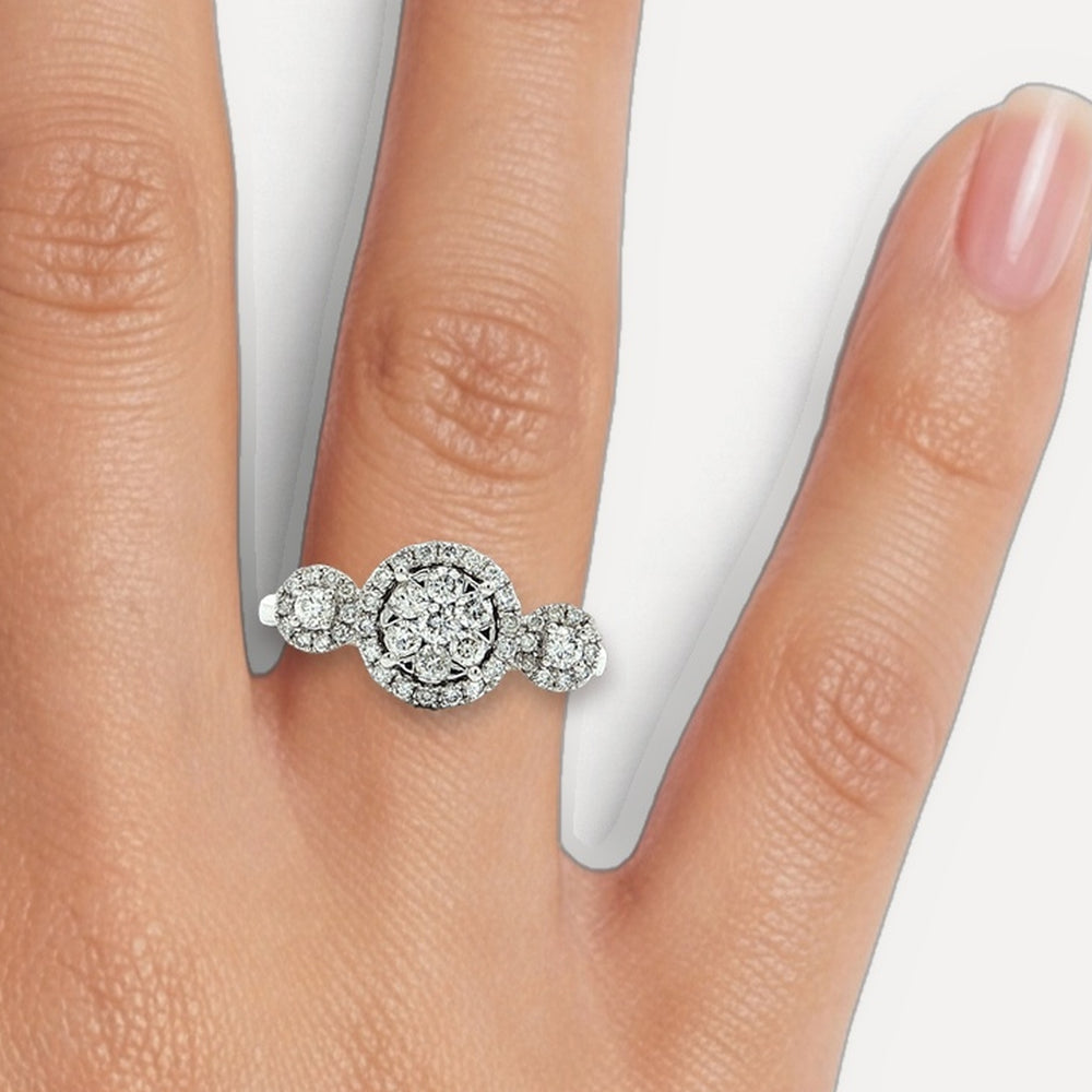 GJR1061 shown on a hand (medium skin tone)