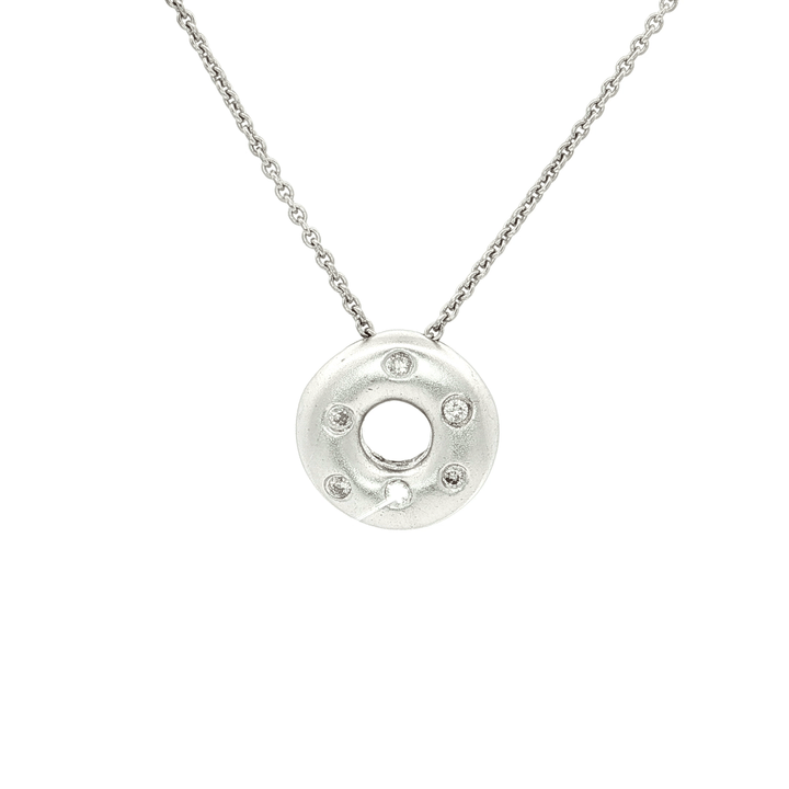 Diamond Donut Pendant Necklace (⅒ ct. tw.) in 14k White Gold
