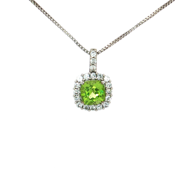 Cushion Vivid Peridot Cubic Zirconia Halo Pendant Necklace (1 ⅕ ct.) in Sterling Silver