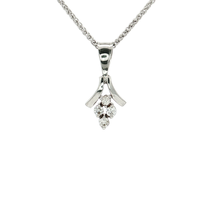 Cluster Colorless Nearly Flawless Diamond Pendant Necklace (¼ ct. tw.) in 14k White Gold