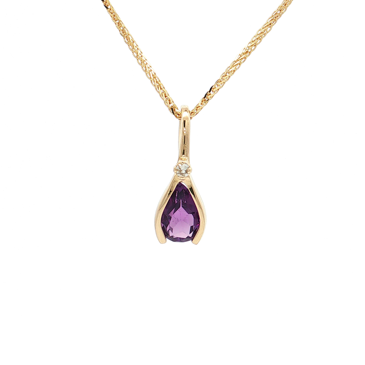 Pear Deep Amethyst Diamond Pendant Necklace (¾ ct. tw.) in 14k Yellow Gold