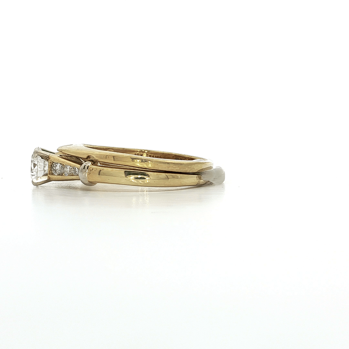 0.95 CTW EGL USA Certified Colorless Round Brilliant Cut Natural Diamond Bridal Set in 18kt Yellow Gold