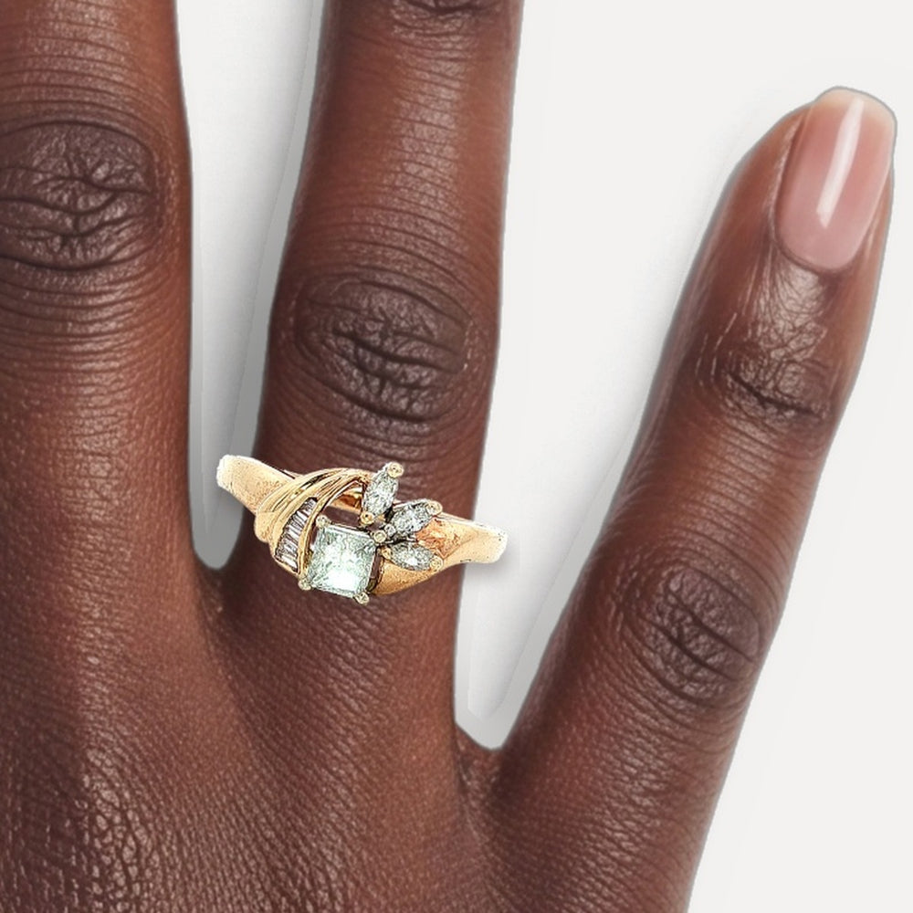 R78078 shown on a hand (deep skin tone)