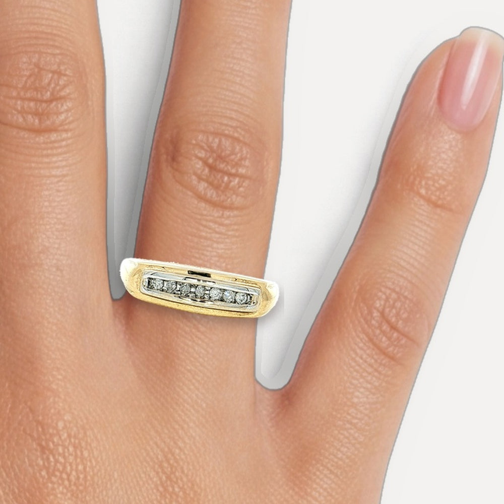 R78622 shown on a hand (medium skin tone)
