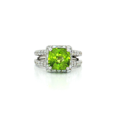 Cushion Vivid Peridot Diamond Halo Ring (4 ½ ct. tw.) in 18k White Gold
