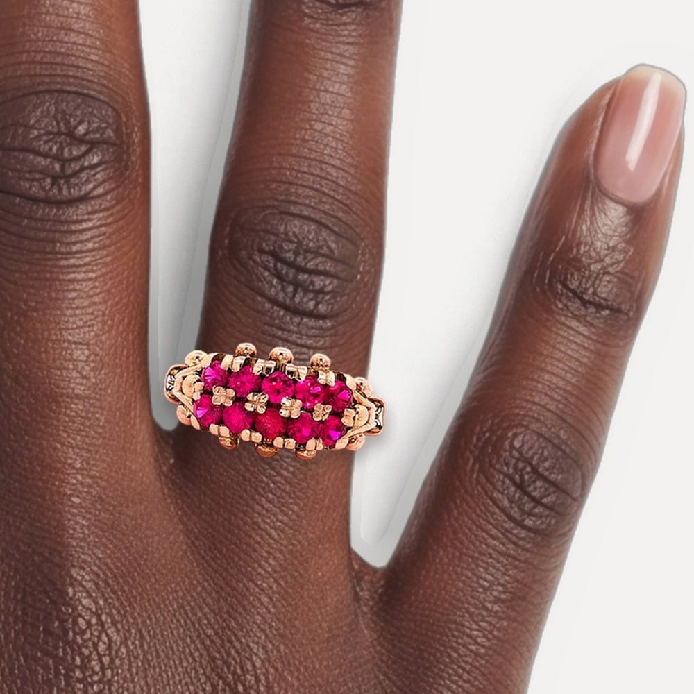 R80324 shown on a hand (deep skin tone)