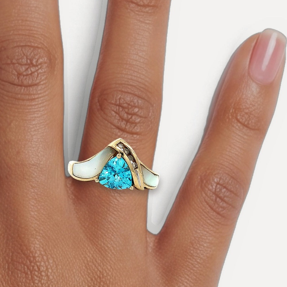 R80372 shown on a hand (medium deep skin tone)