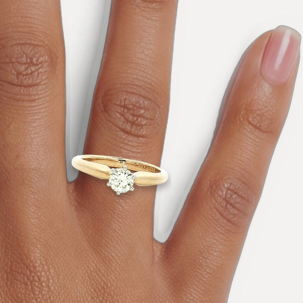 R80896 shown on a hand (medium deep skin tone)