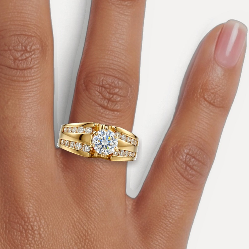 R81053 shown on a hand (medium deep skin tone)
