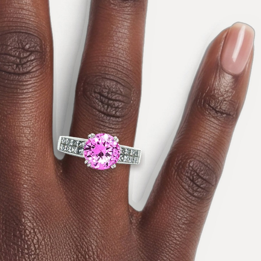 R810681 shown on a hand (deep skin tone)