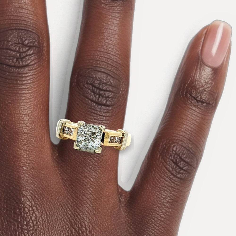 R81285 shown on a hand (deep skin tone)