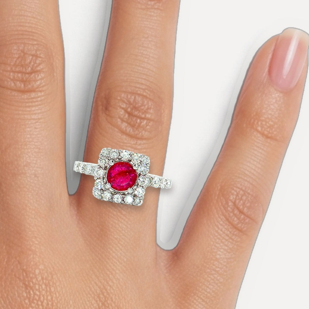 R81372 shown on a hand (medium skin tone)