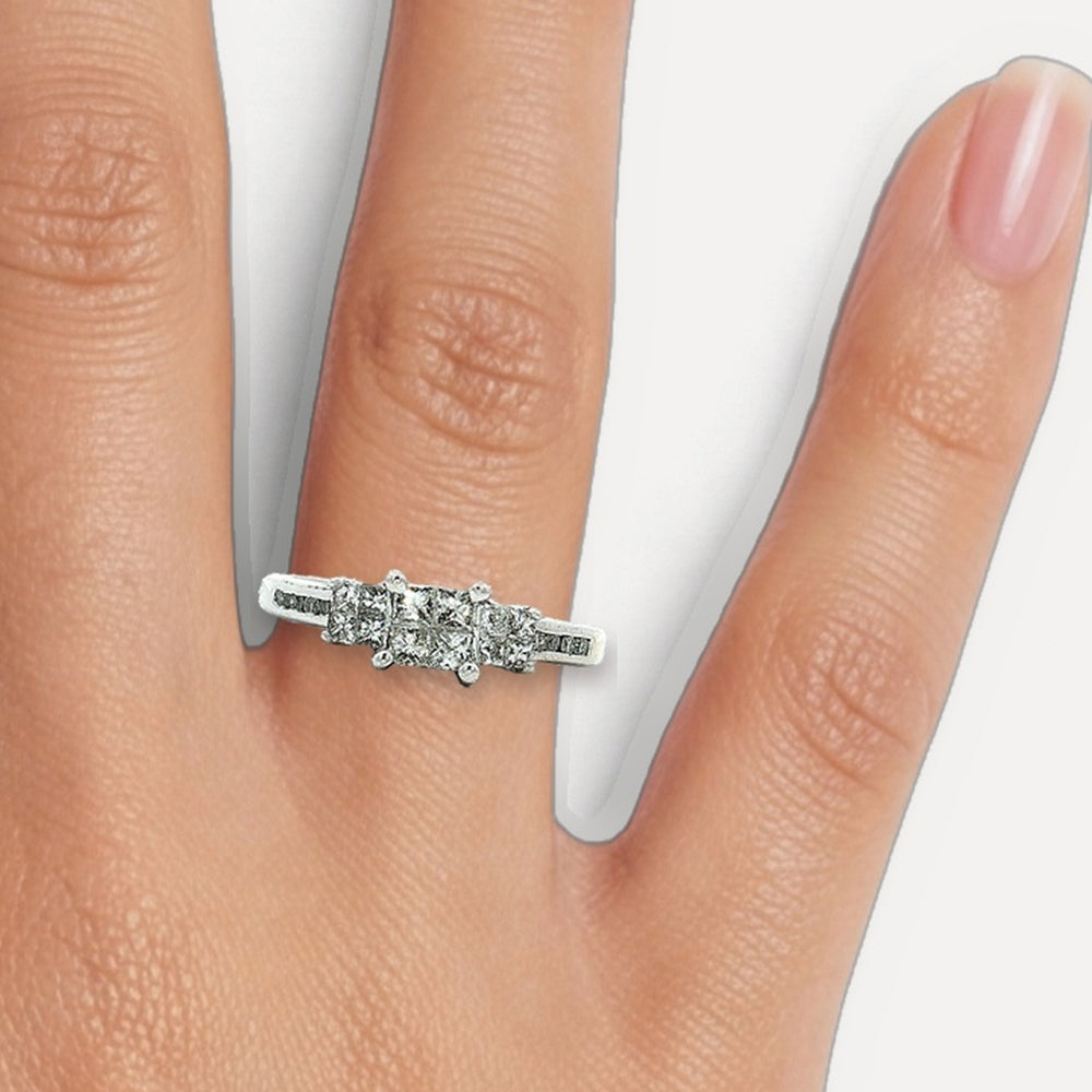R81398 shown on a hand (medium skin tone)