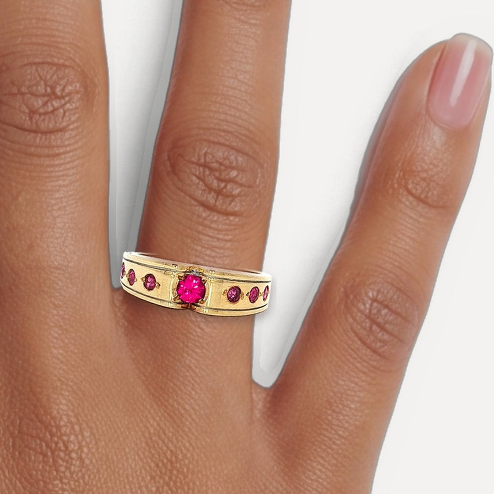 R821086 shown on a hand (medium deep skin tone)