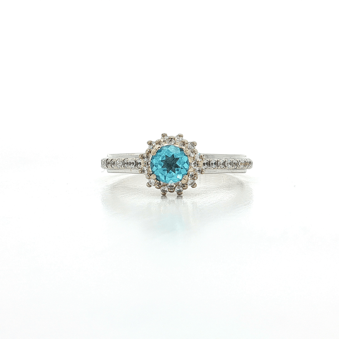 1.25 CTW Near - Colorless Round Brilliant Cut Diamond & AAA Grade Swiss Blue Topaz in a 14kt White Gold Ring – Jewelry Depot, Inc.