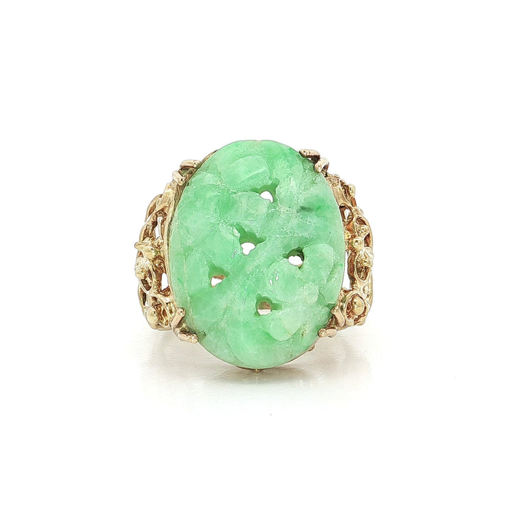 Vintage Large Hand Carved Oval Shaped Jade Ring in 14k Yellow Gold