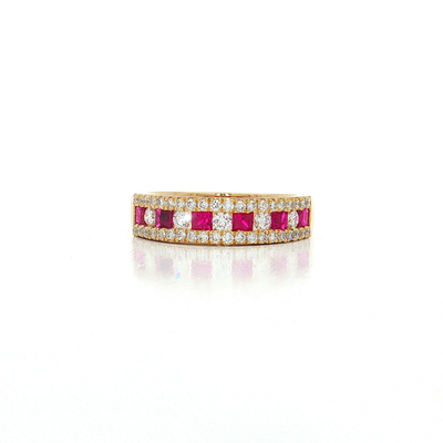 Princess Cut Vivid Ruby Colorless Nearly Flawless Diamond Ring (1 1/10 ct. tw.) in 18k Yellow Gold