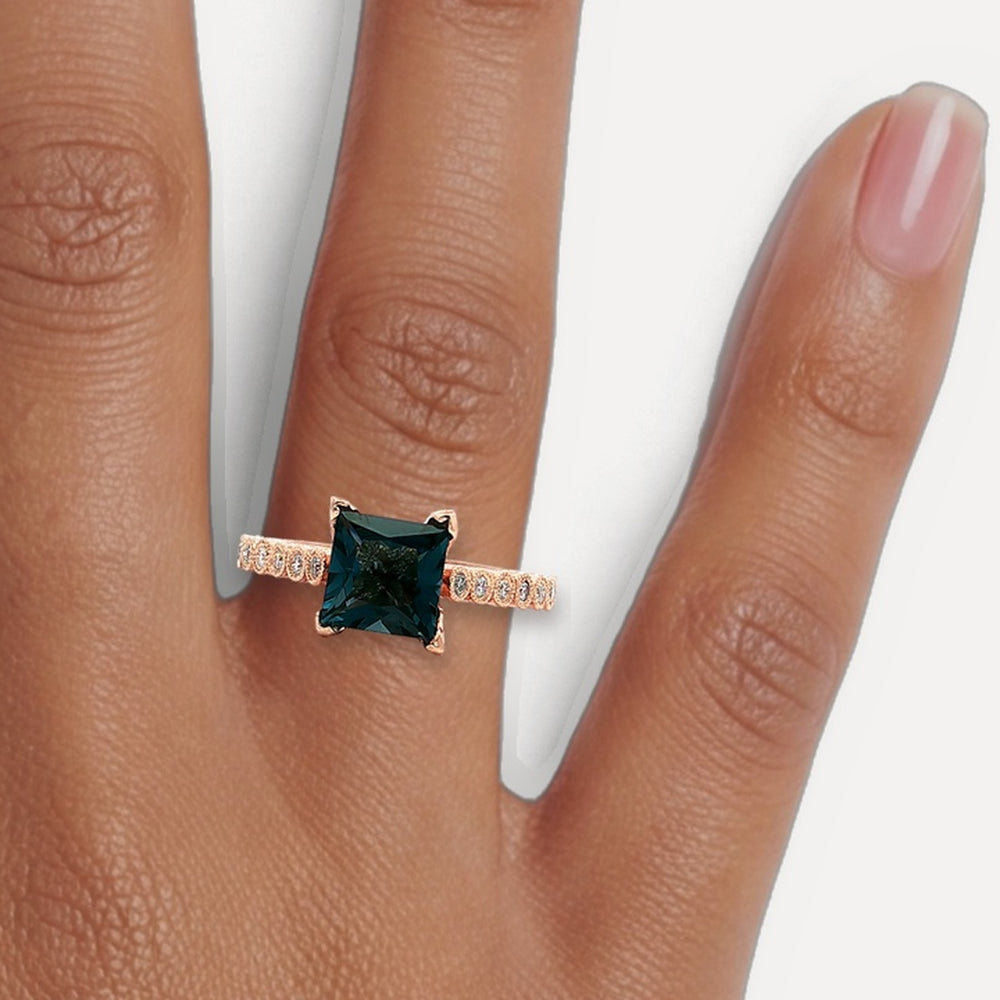 RGJ1006 shown on a hand (medium deep skin tone)