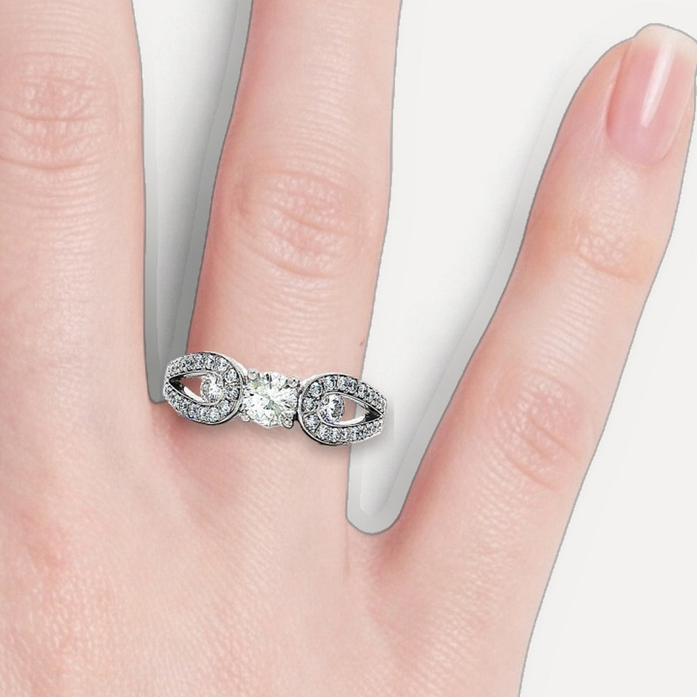 RJA1067 shown on a hand (light skin tone)