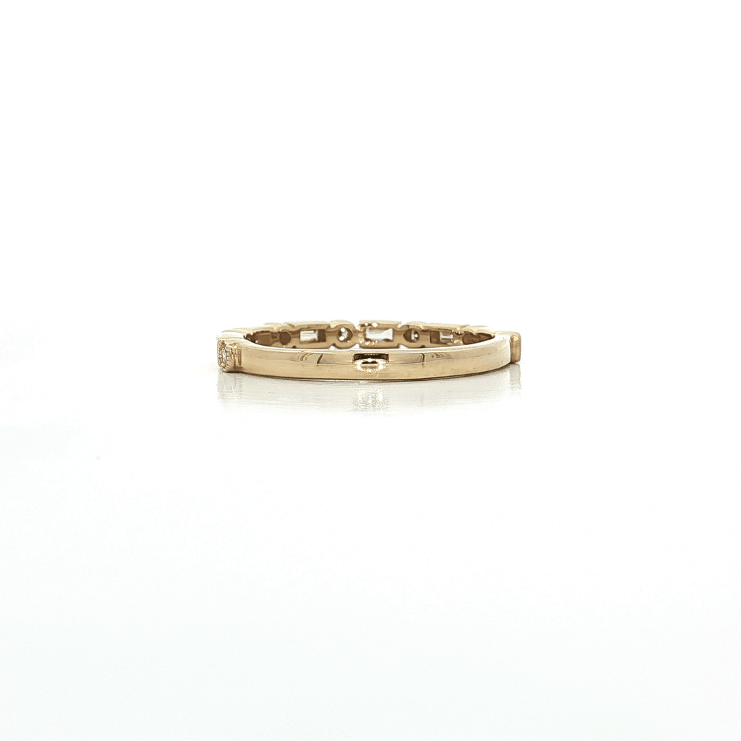 0.50 CTW Natural Round Brilliant & Baguette Cut Colorless Diamonds in a 14kt Yellow Gold Ring – Jewelry Depot, Inc.