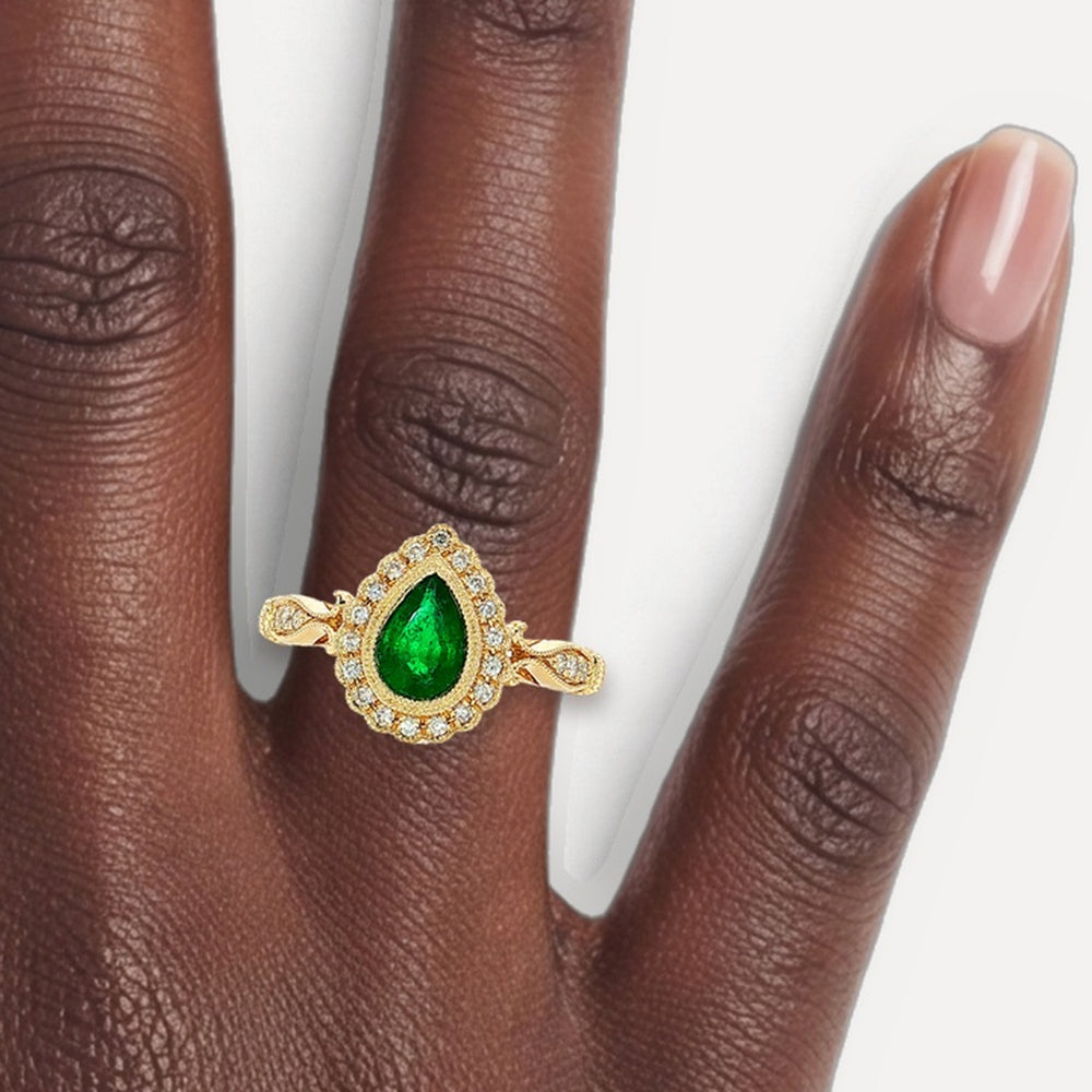RQC1010 shown on a hand (deep skin tone)