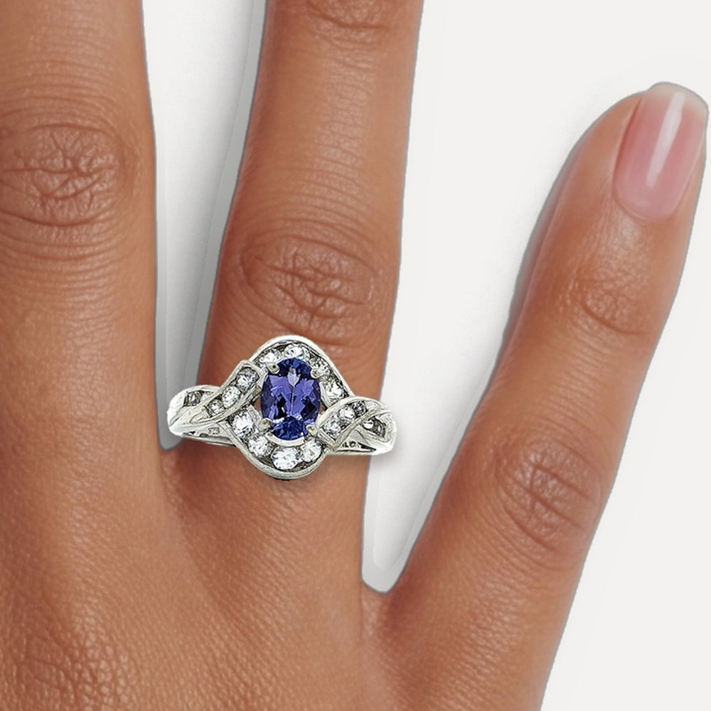 UN-0205 shown on a hand (medium deep skin tone)