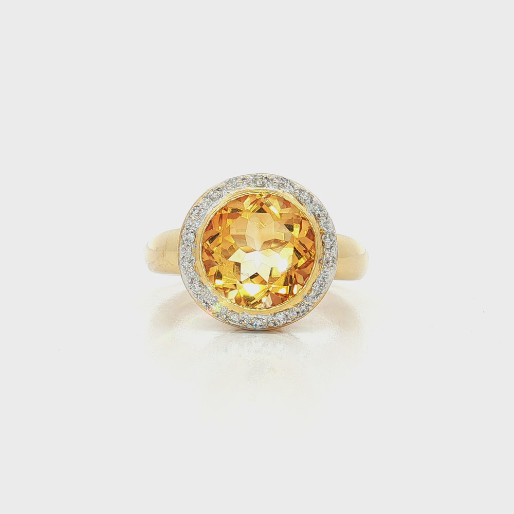 Honey-Amber Citrine Ring (3 ⅔ ct. tw.) in 18k Yellow Gold