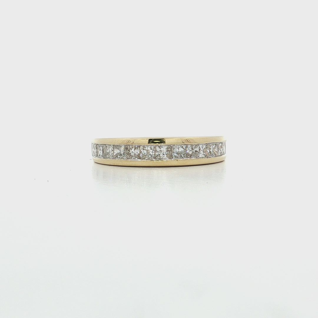 1.05 CTW Princess Cut Channel-Set Natural Diamond Wedding Band in 14kt Yellow Gold
