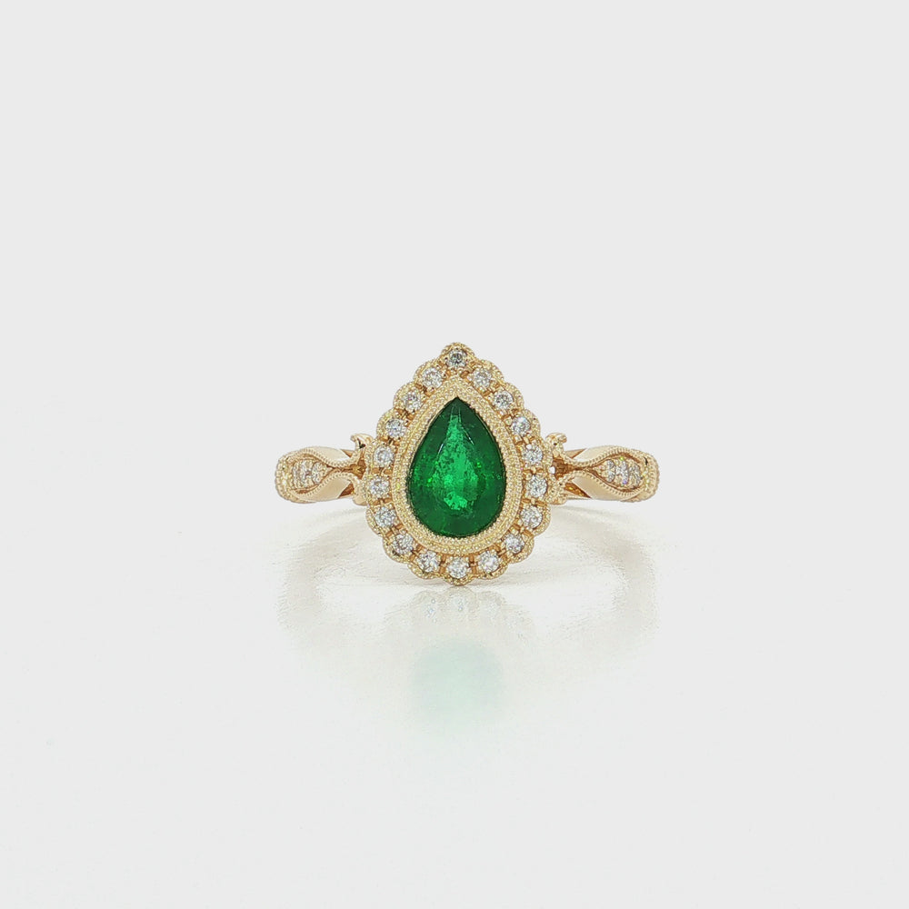Pear Vivid Emerald & Diamond Halo Ring (1 ct.) in 14k Yellow Gold